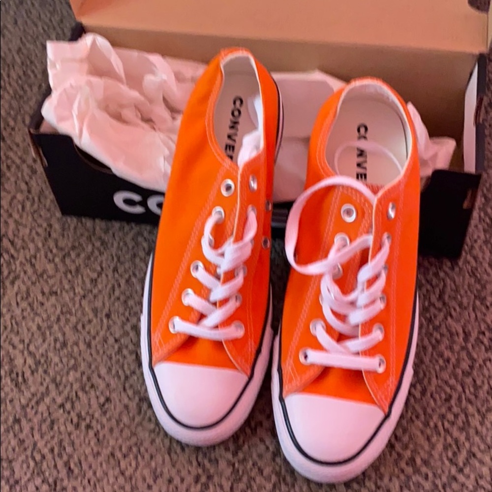 Converse!!